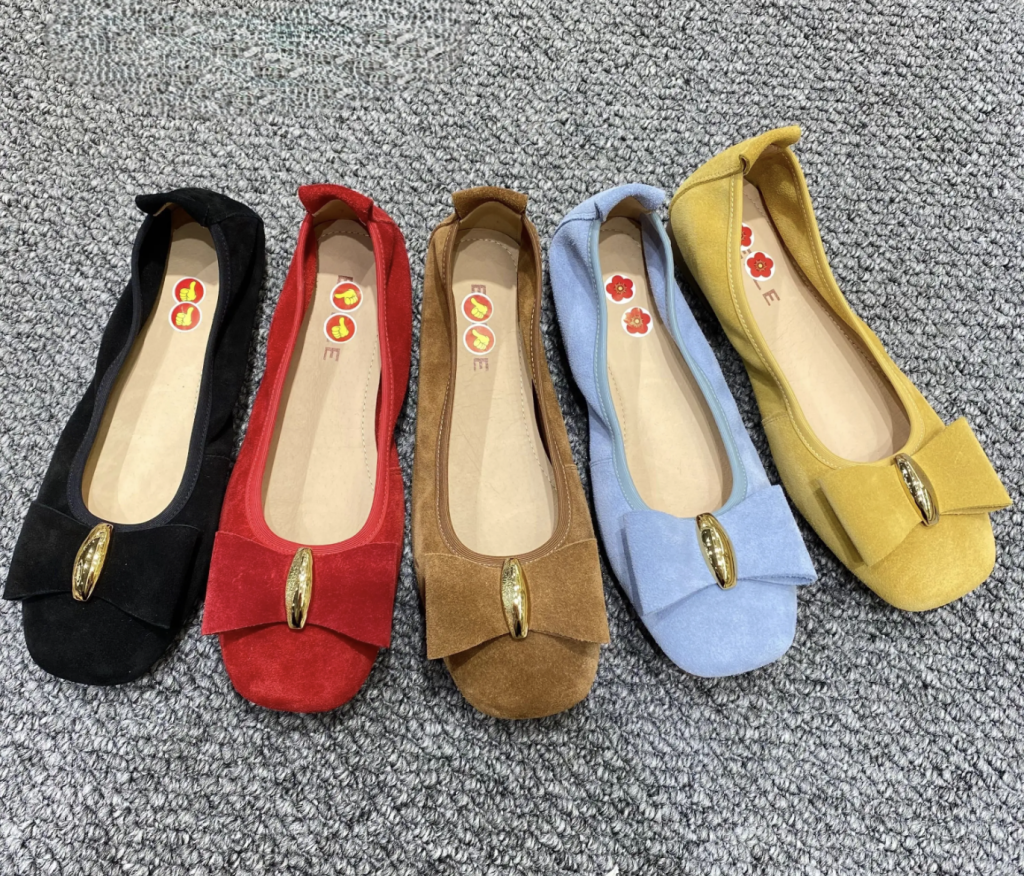 Casual Ballet Flats with Metal Bow Soft
